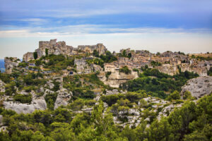 Les Baux-de-Provence auf einem Felsen in den Alpilles
