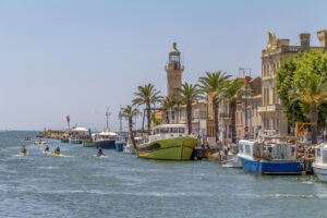 Port Camargue ist einer der größten Yachthäfen Europas – perfekt für Segeln, Bootstouren und entspannte Strandtage.